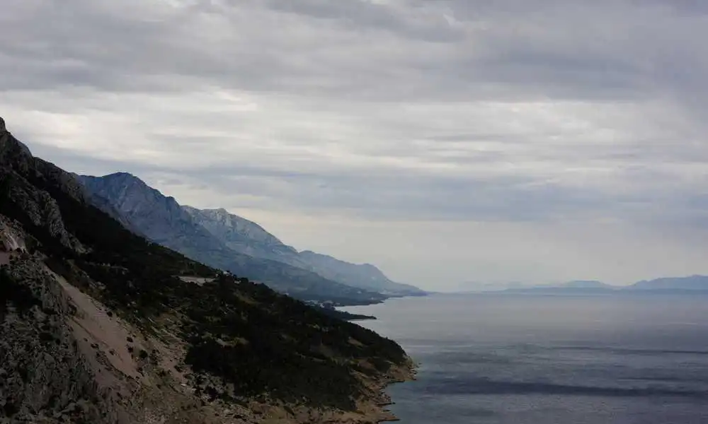 颠覆认知：真正引领未来的是那些未被看见的创新