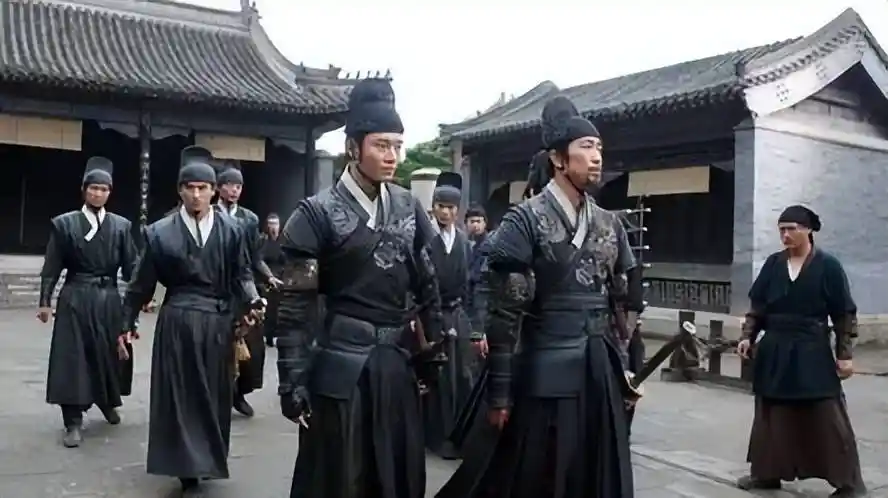 锦衣卫15万精锐为何坐视李自成攻城？真相令人震惊