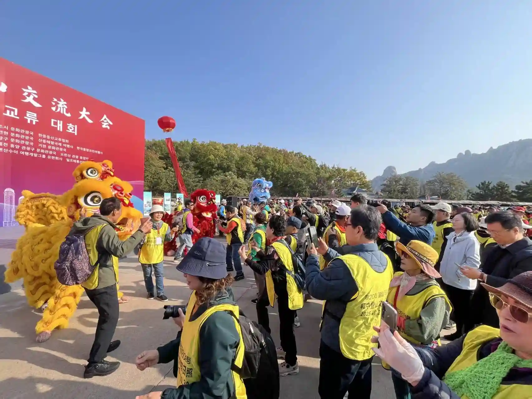 境外游客畅游山东：发现齐鲁文化之美