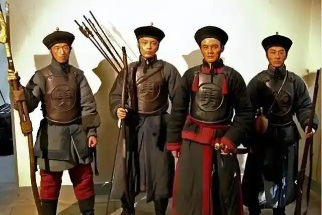 八旗+科举双轨制破局：努尔哈赤如何用制度混搭引爆后金政治革命