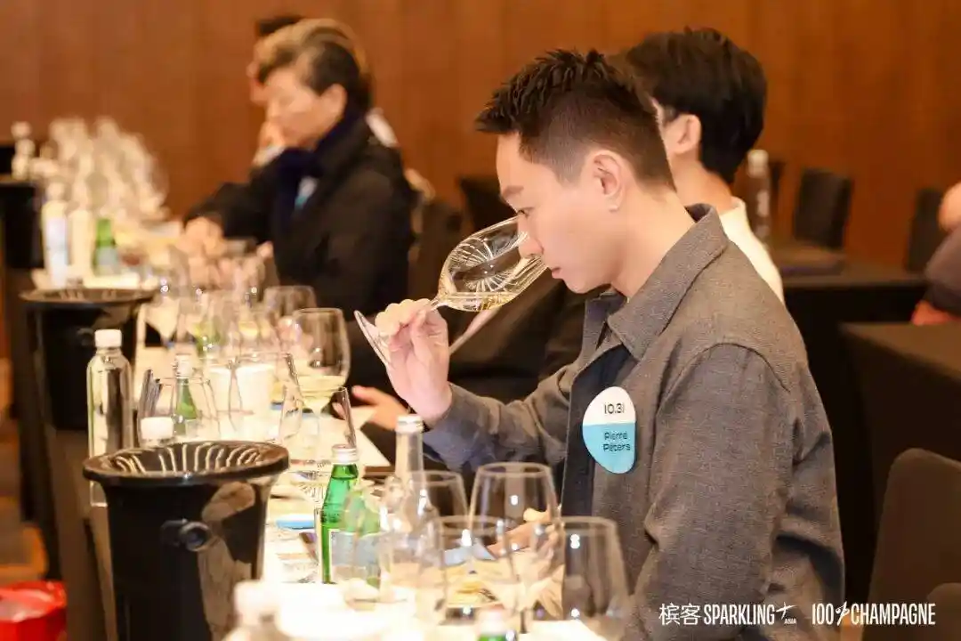 上海首秀！Pierre Péters 单一园晚除渣时间切片实验：同一风土，十年陈酿的终极风味对决