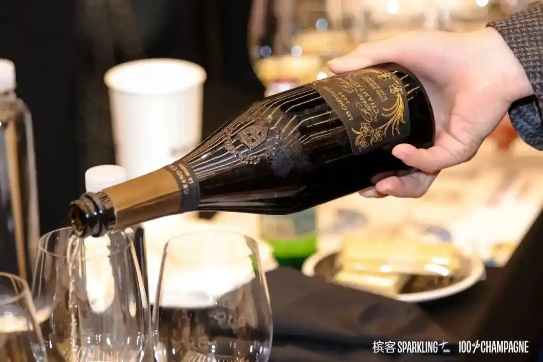 上海首秀！Pierre Péters 单一园晚除渣时间切片实验：同一风土，十年陈酿的终极风味对决